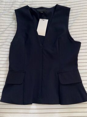 Zara Black V-Neck Vest/Top